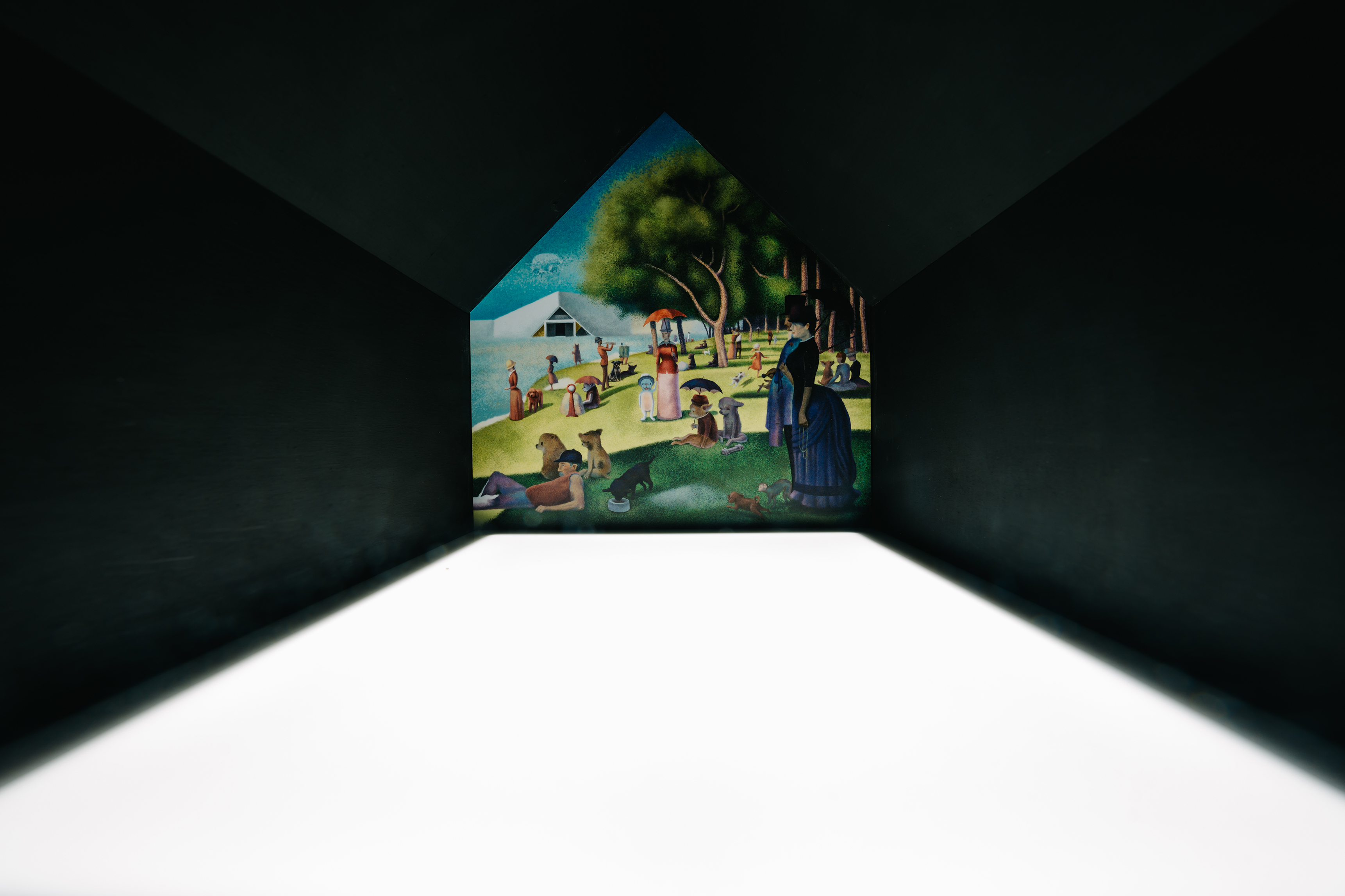 《名畫吉娃娃》為內惟藝術中心繪製獨家作品《內惟藝術中心的星期天下午》