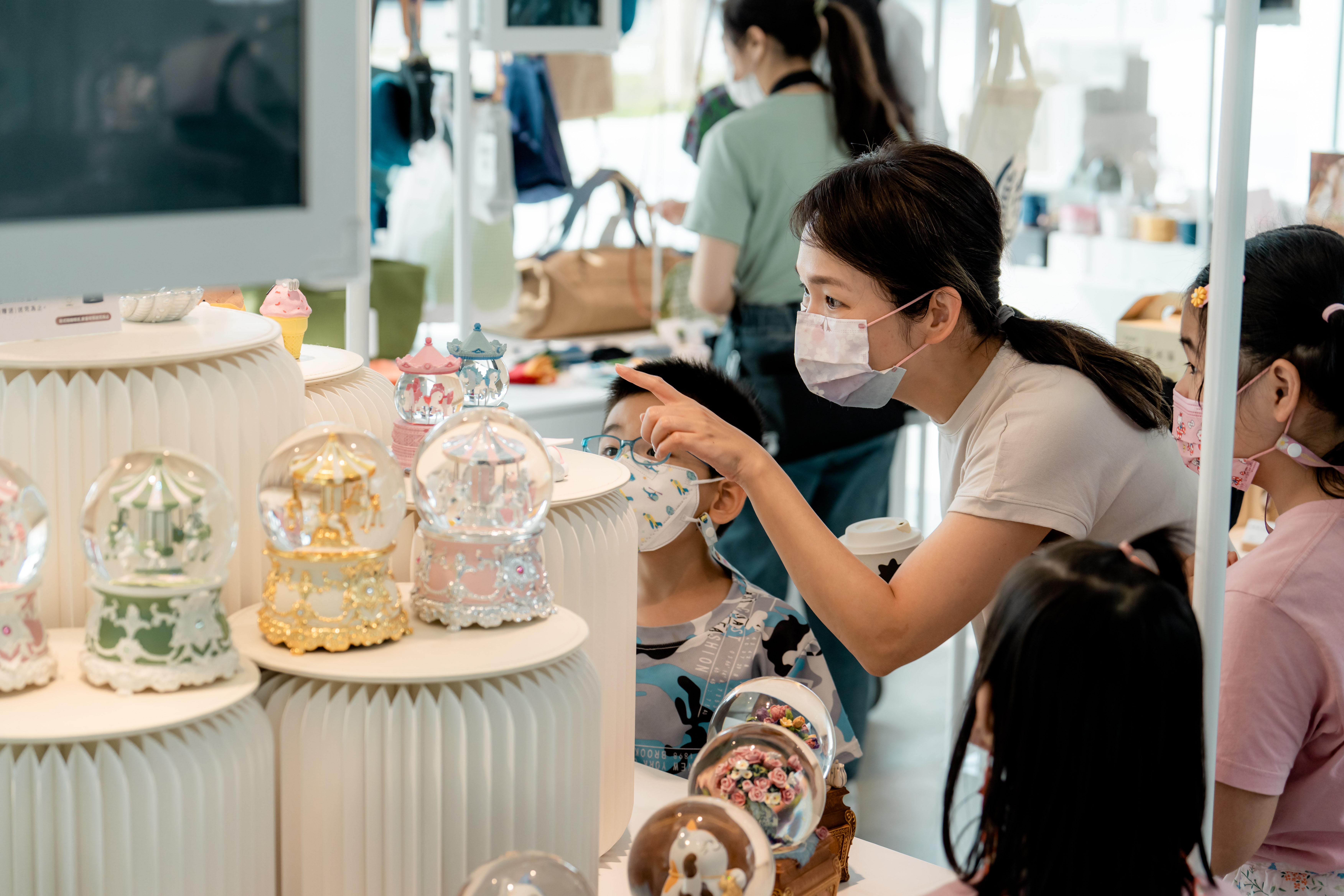 【內惟藝術中心 X 讚爾藝術】填問卷抽水晶球︱中獎名單