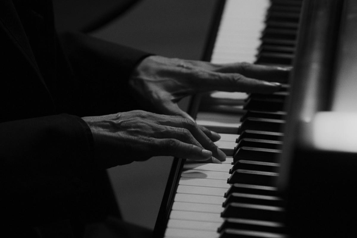 坂本龍一：OPUS Ryuichi Sakamoto  Opus